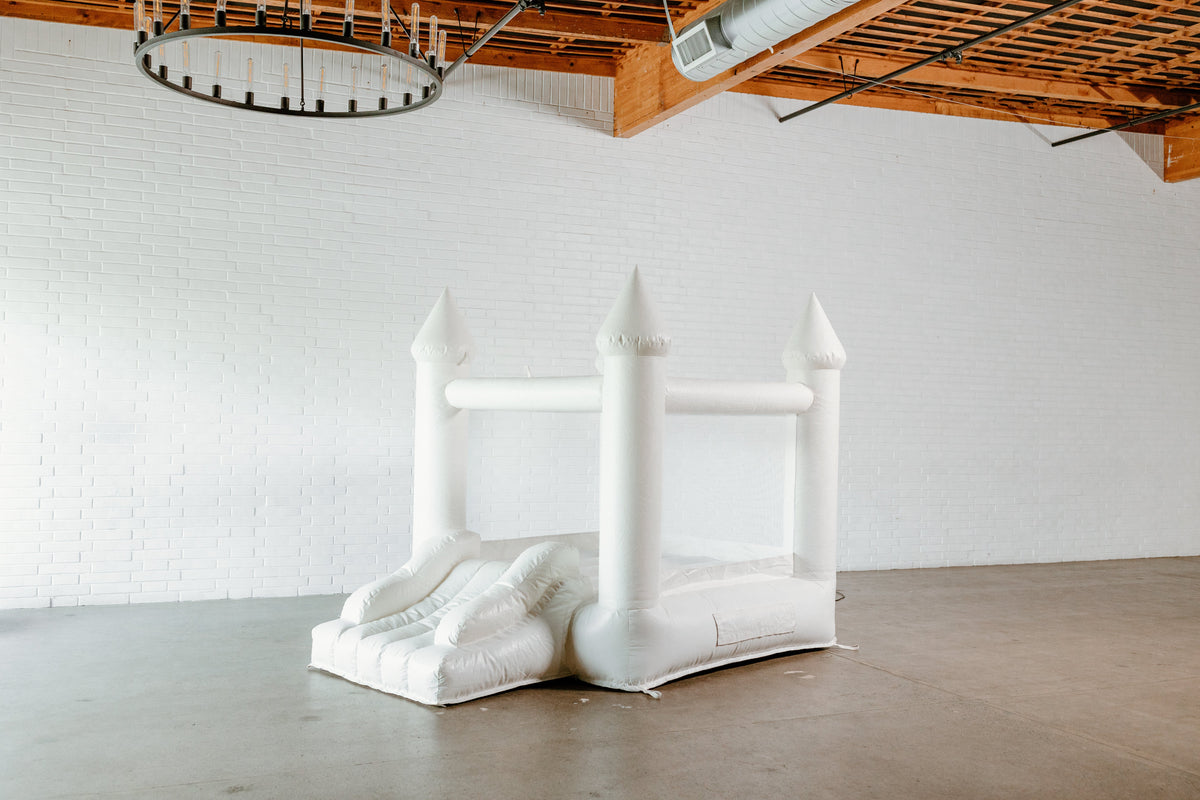 Mini Ava - White Bounce House with Cone Tops