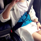 Child Seat Belt Adjustment Holder Car Anti-Neck Neck Baby Shoulder Cover Seat Belt Car Safe Seat Belt Cover Soft Adjustable Children Safety Belt Fixer Triangle Anti-ledge For Child Neck Protection Belts Seat Positioner Child Seatbelt for Kids Safety